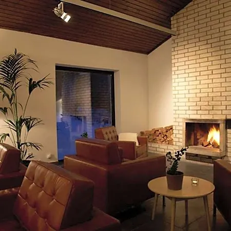 Njord 4*